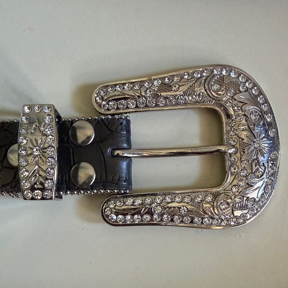 Studded Black Belt with Silver Buckle - Picture 3 of 9